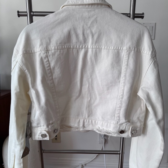 Bagatelle Crop Denim Jacket - NWT - Picture 3 of 3